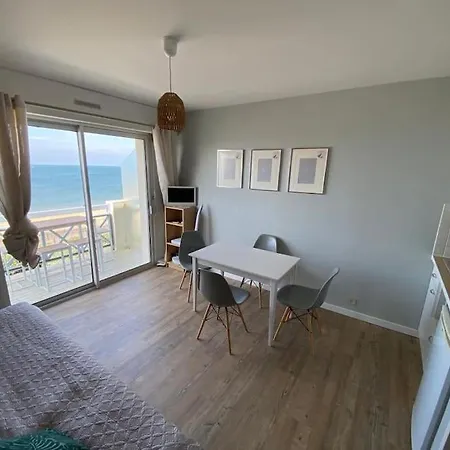 Apartman Sur La De Bonne Source Les Pieds Dans L'eau Pornichet
