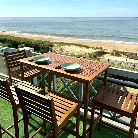 Apartman Sur La De Bonne Source Les Pieds Dans L'eau *