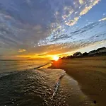 Sur La De Bonne Source Les Pieds Dans L'eau * Pornichet