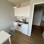 Sur La De Bonne Source Les Pieds Dans L'eau Apartment *