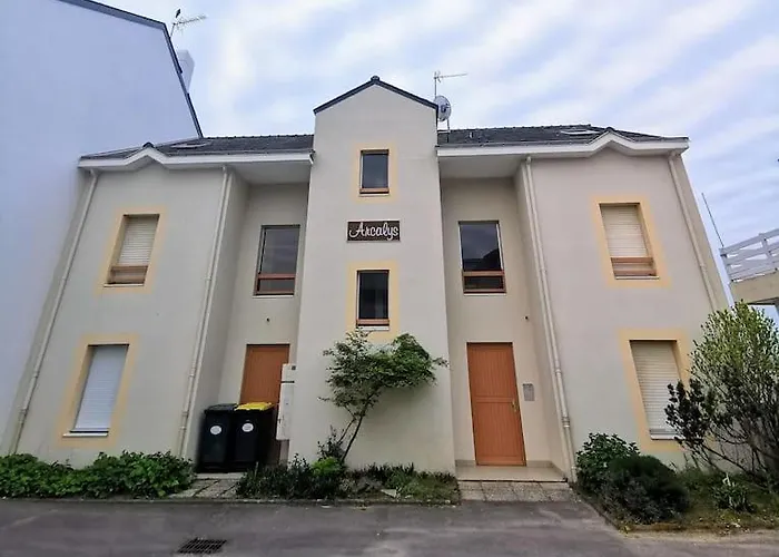 Appartement Sur La De Bonne Source Les Pieds Dans L'eau